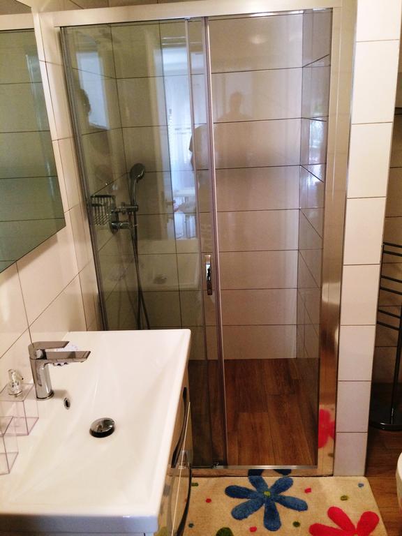 Molo Apartment *