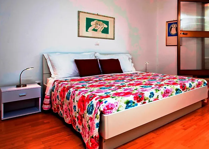 Molo Beach Apartments